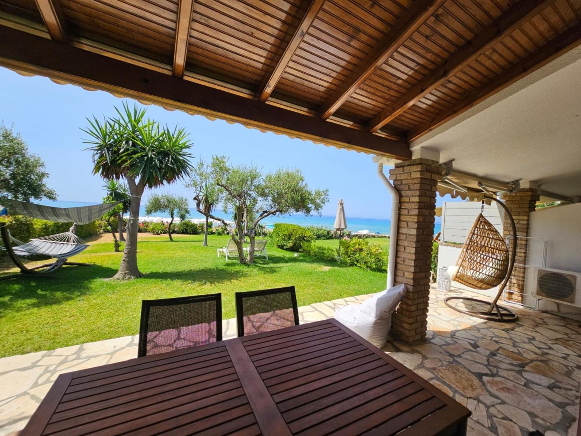 Glyfada Beachfront Apartment A3G Luaran gambar