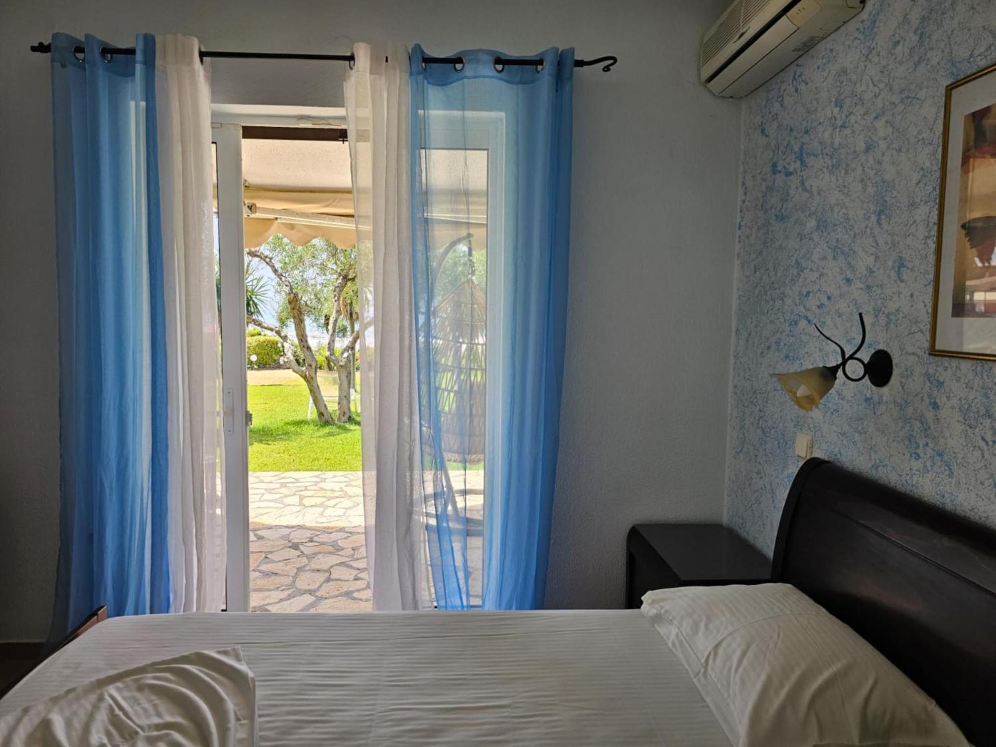Glyfada Beachfront Apartment A3G Luaran gambar